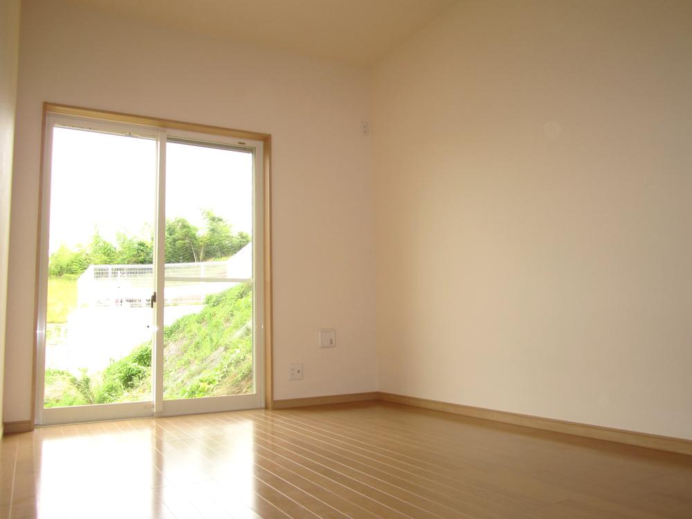 Non-living room. Indoor (July 2013) Shooting