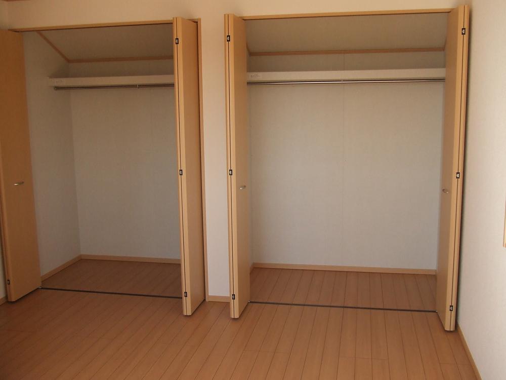 Same specifications photos (Other introspection). It will be in the same specification