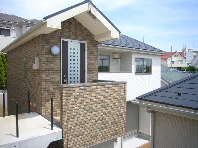 Local appearance photo. Building appearance (12-A Building)