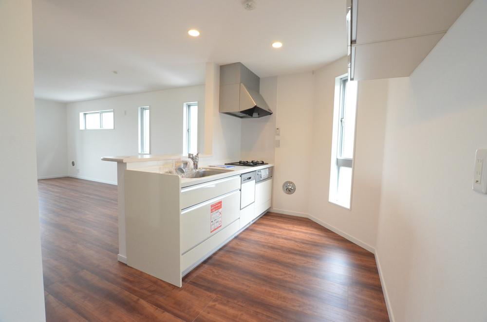 Same specifications photo (kitchen). It will be in the same specification