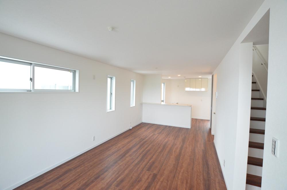 Same specifications photos (living). It will be in the same specification