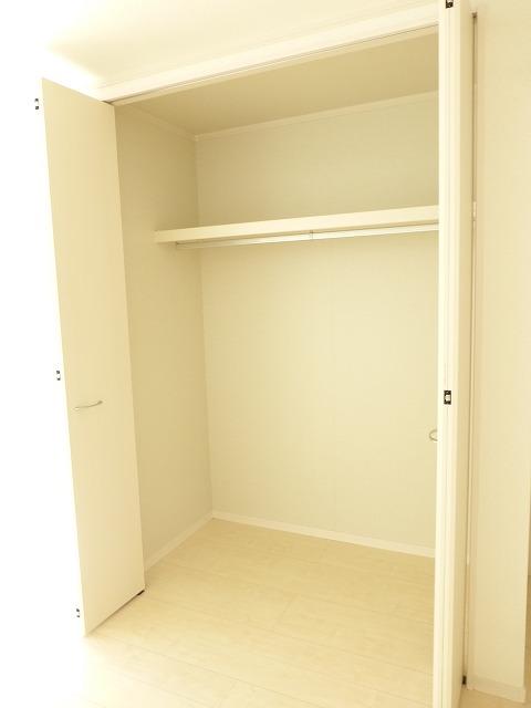 Receipt. 1 Building Indoor (November 19, 2013) Shooting