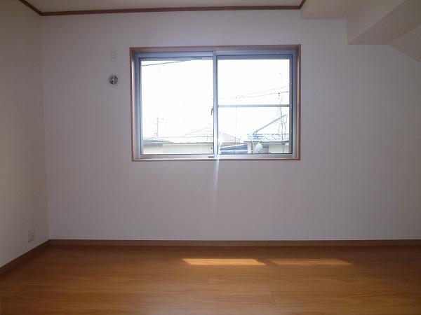 Non-living room. August 2012 shooting