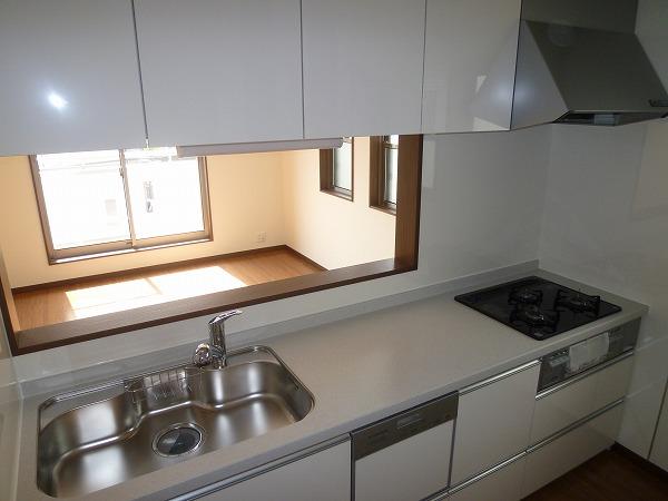 Kitchen. 2013 March 20 shooting Building A