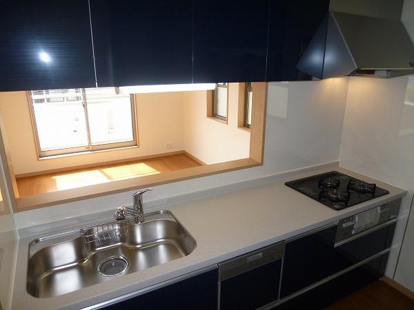 Kitchen. 2013 March 20 shooting Building B