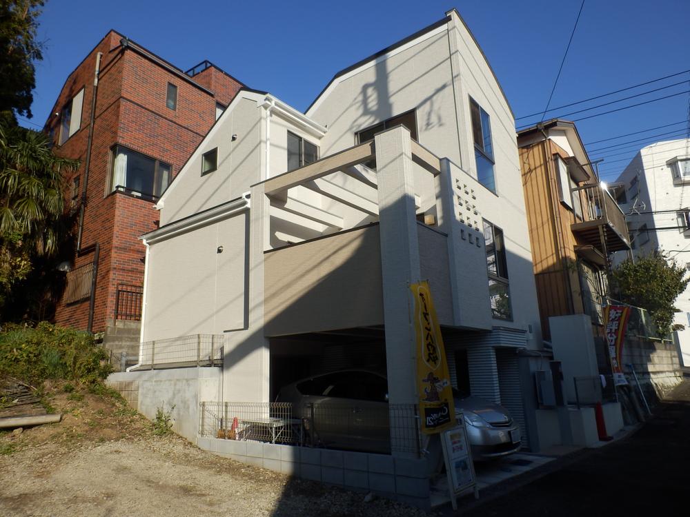 Local appearance photo. About 7.38m Sessu on the south side road!