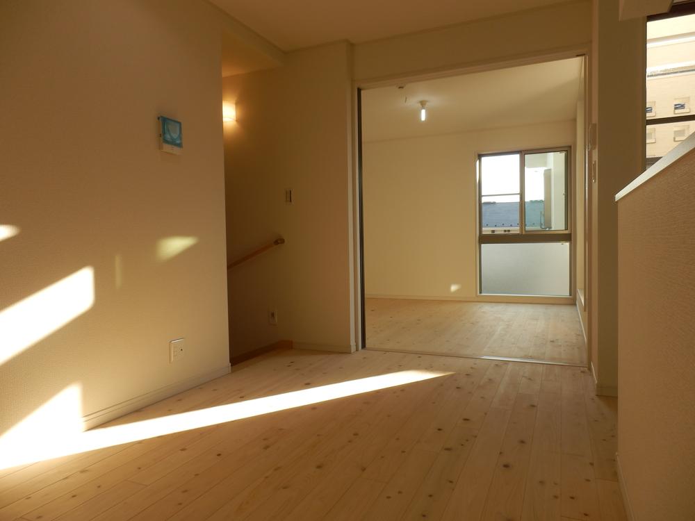 Living. Indoor (11 May 2013) Shooting