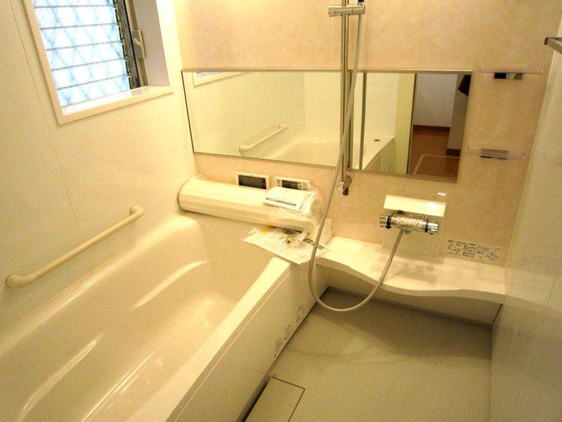 Same specifications photo (bathroom). Example of construction