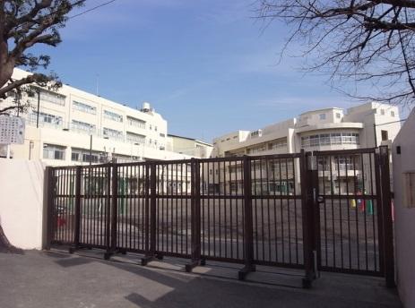 Primary school. Yagami to elementary school 1350m