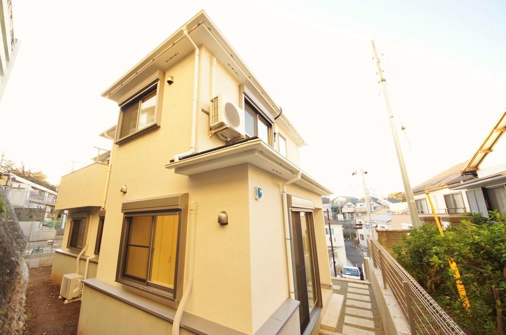 Local appearance photo. Local (11 May 2013) Shooting, It is a quiet residential area. 