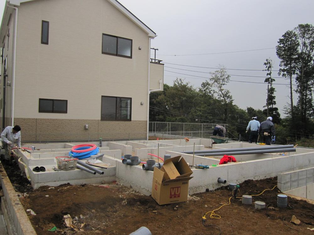 Local appearance photo. Building 3