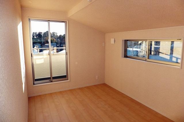 Non-living room. 1 Building Indoor (November 29, 2013) Shooting