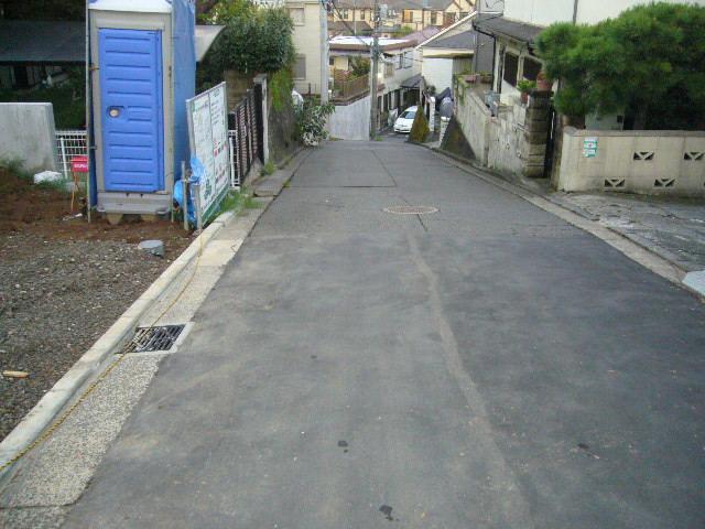 Local photos, including front road. Local (September 2013) Shooting