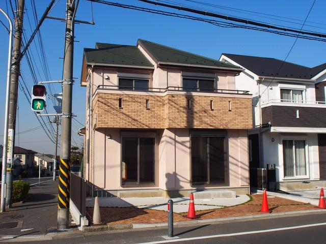 Local photos, including front road