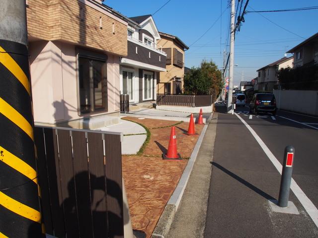 Local photos, including front road