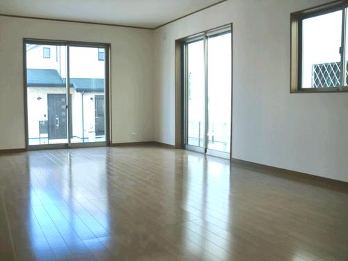 Living. Indoor (11 May 2013) Shooting