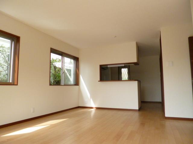 Living. Indoor (10 May 2013) Shooting