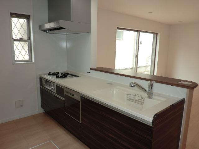 Kitchen. Indoor (July 2013) Shooting