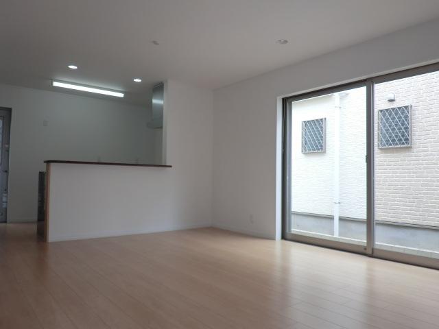 Living. Indoor (July 2013) Shooting