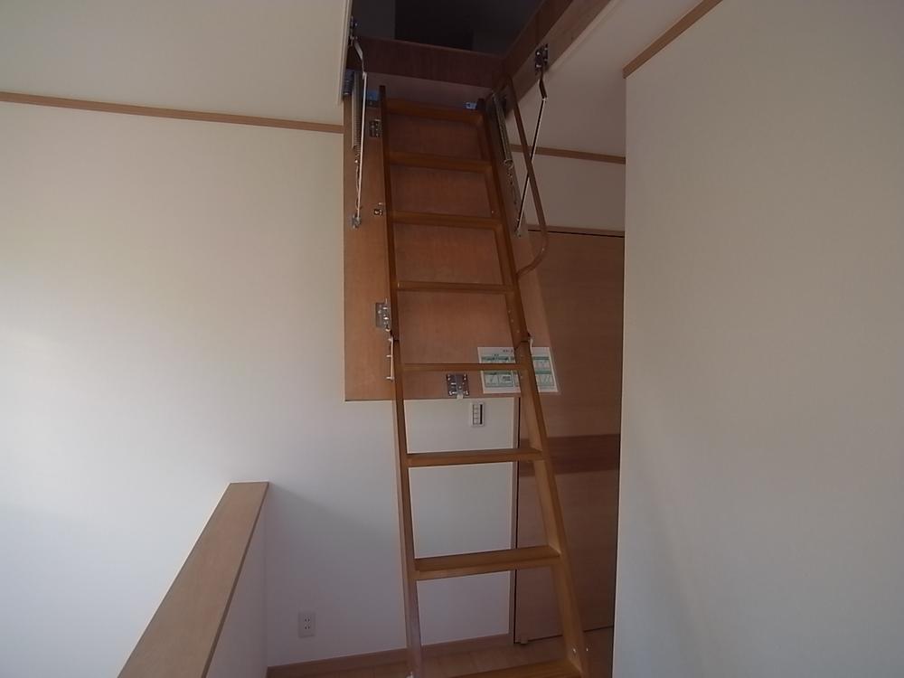 Receipt. You unlucky useful attic storage! Indoor (12 May 2013) Shooting