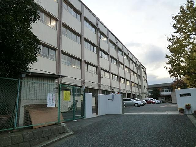 Junior high school. Nova until junior high school 500m