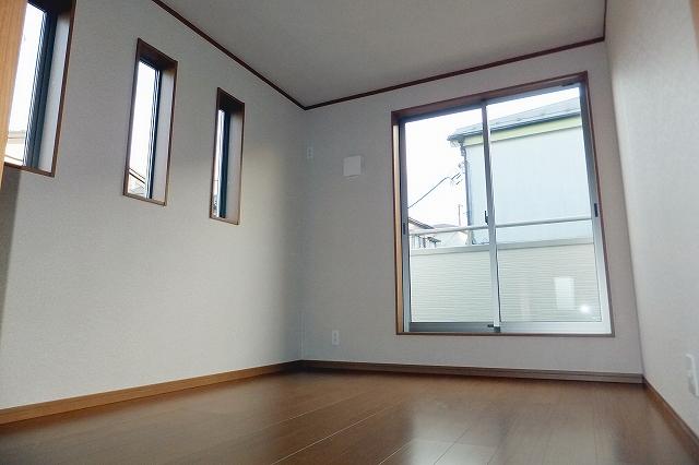 Non-living room. Indoor (December 16, 2013) Shooting