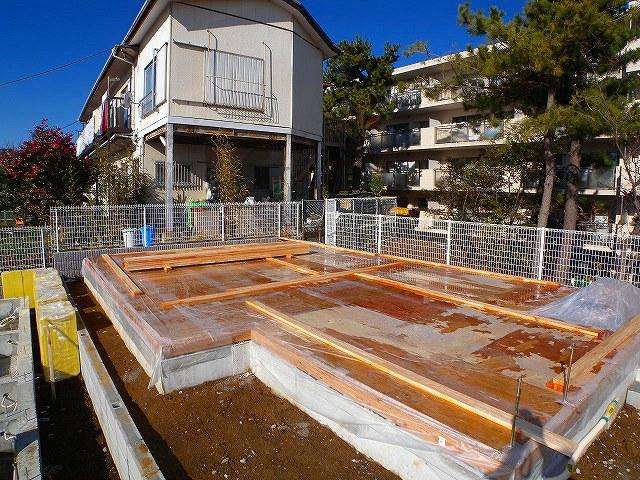 Local appearance photo. Local (12 May 2013) Shooting