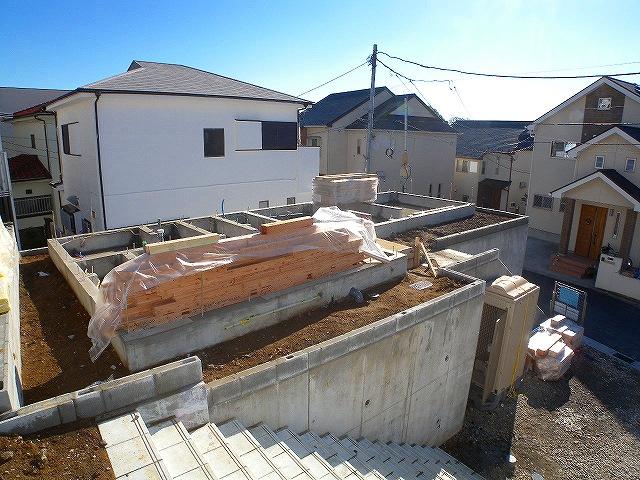 Local appearance photo. Local (12 May 2013) Shooting