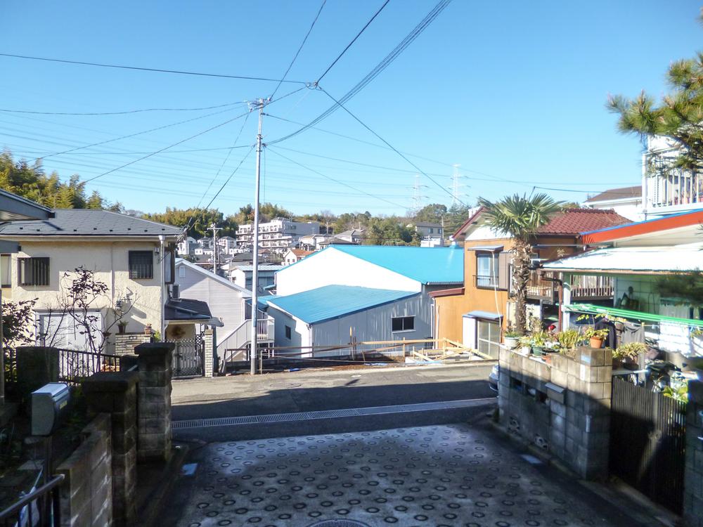 Local appearance photo. Local (12 May 2013) Shooting