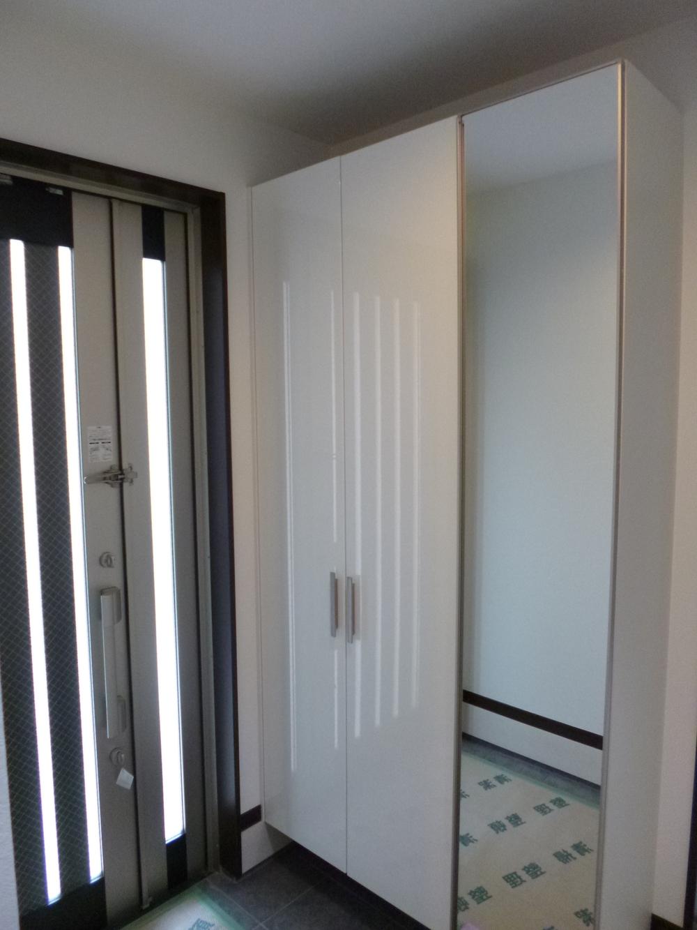 Entrance. B Building With a large mirror!