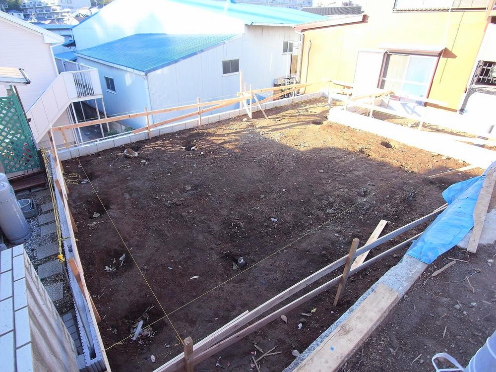 Local appearance photo. Local (12 May 2013) Shooting