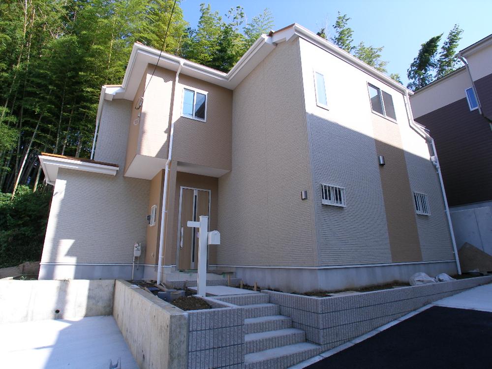 Local appearance photo. Local (August 2013) Shooting