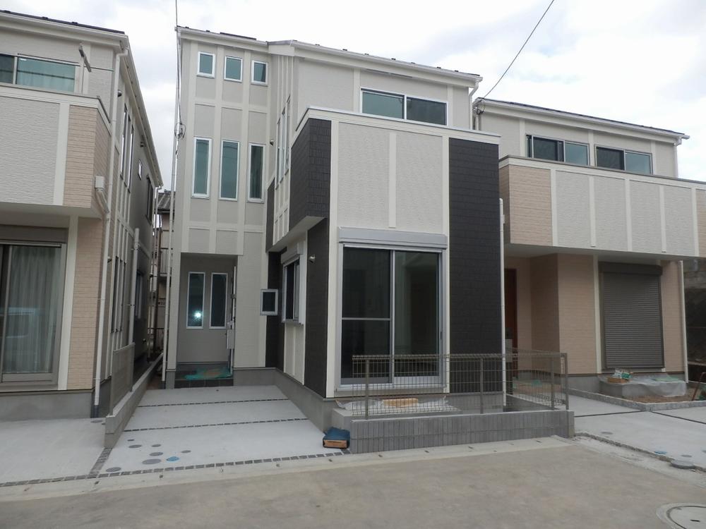 Local appearance photo. Local (12 May 2013) Shooting 4 Building appearance