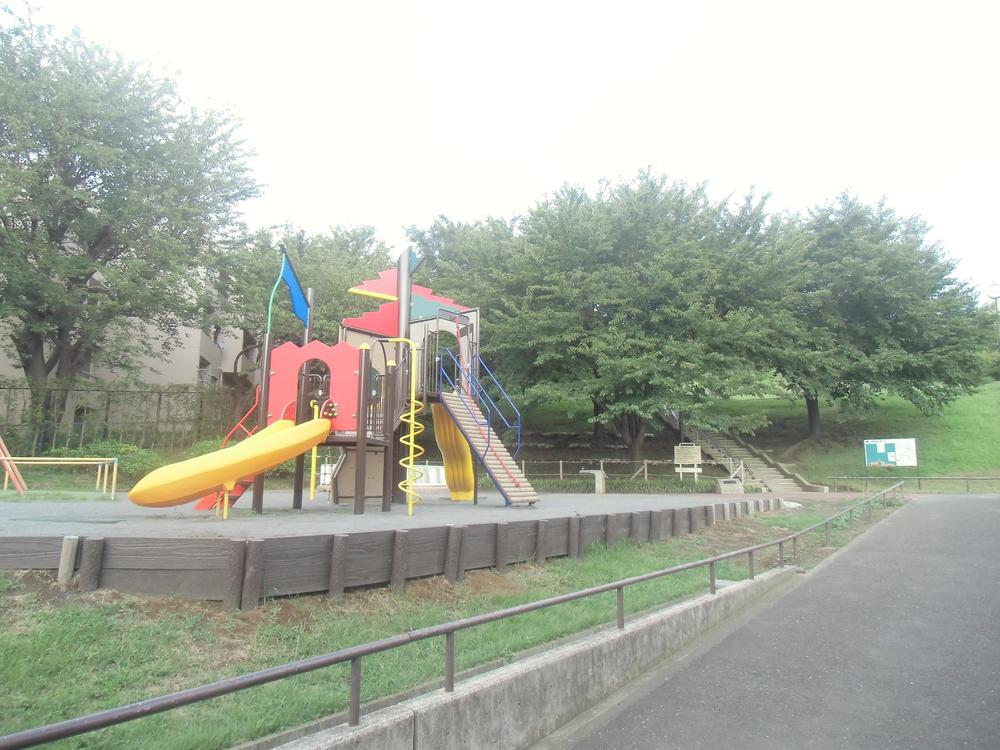 park. Serigaya 30m until chome park