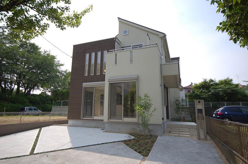 Same specifications photos (appearance). Appearance example of construction (including some options construction)