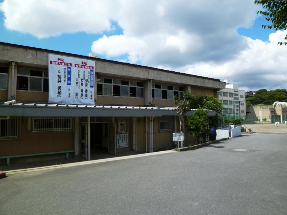Junior high school. Konan 1500m until junior high school
