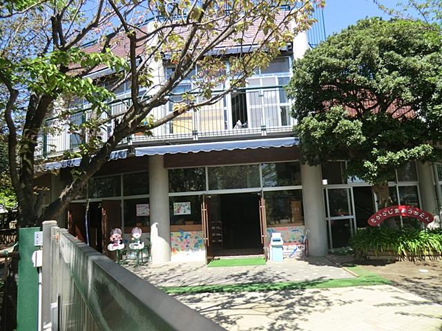 kindergarten ・ Nursery. Treasure Island 300m to kindergarten