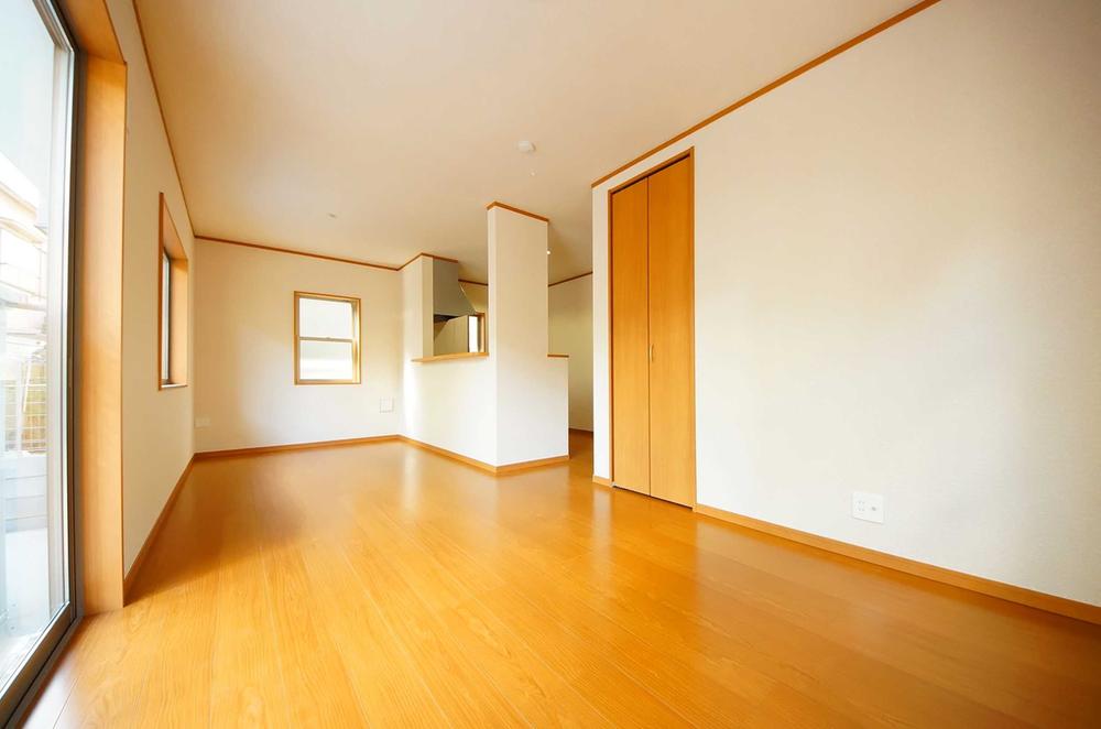 Living. Indoor (11 May 2013) Shooting, Is LDK14.5 Pledge of face-to-face kitchen. 