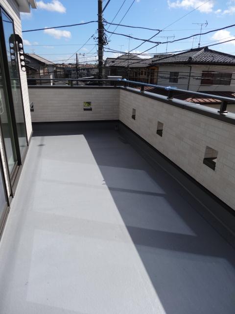 Balcony. Local (10 May 2013) Shooting