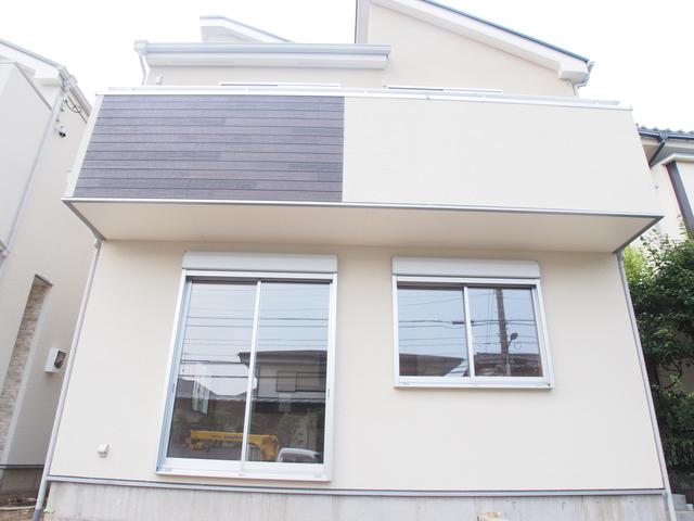 Local appearance photo