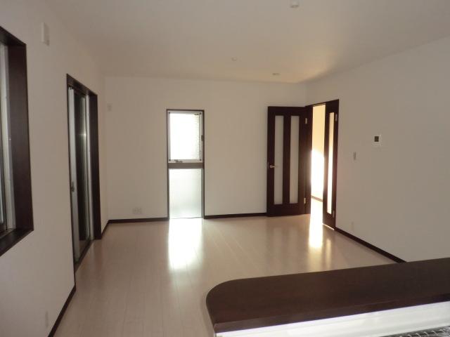 Living. Indoor (11 May 2013) Shooting