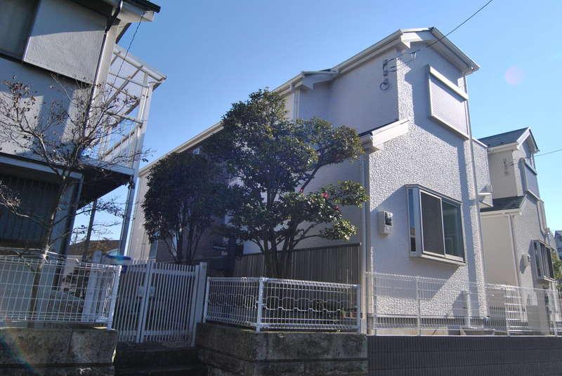 Local appearance photo. Local (11 May 2013) Shooting