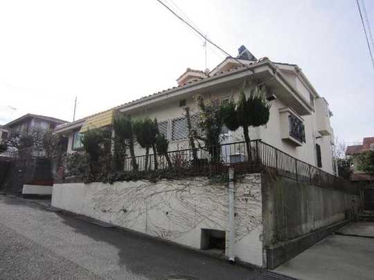 Local land photo. Local from the northeast side