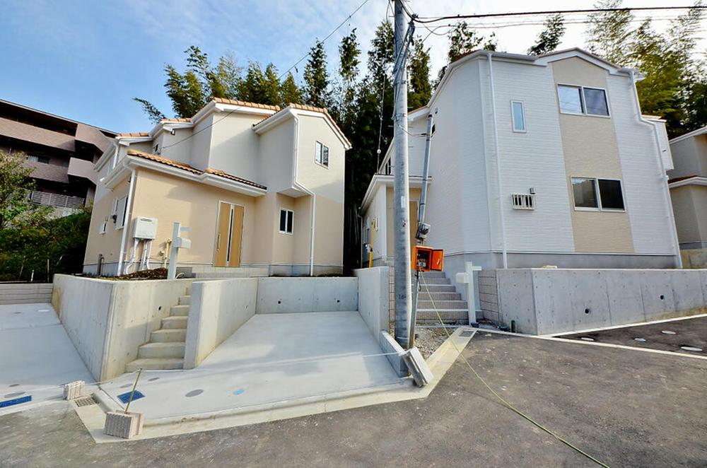 Local appearance photo