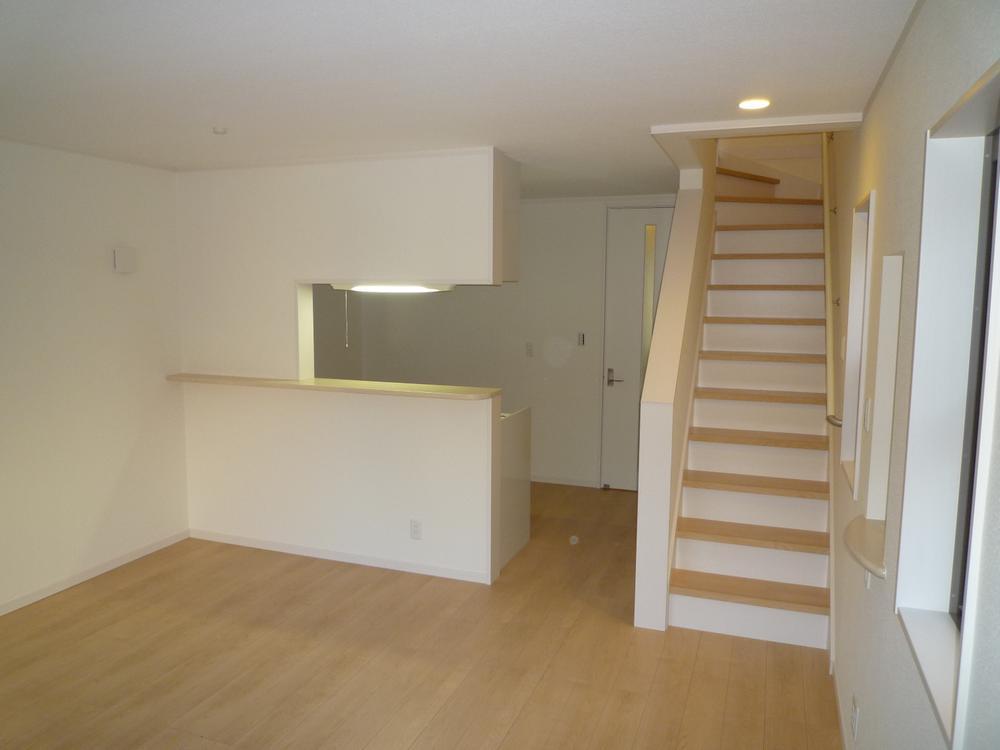 Living. High-quality interior and the spacious living more than 15 pledge by the joinery is, For living stairs, It is safe and out of the family is able to confirm! That we have proudly completed, At any time offers preview. First from please feel free to Request! 