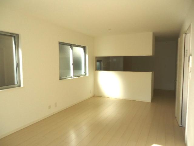 Living. Indoor (12 May 2013) Shooting