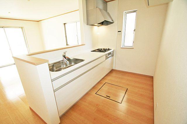 Same specifications photo (kitchen). ( Building) same specification