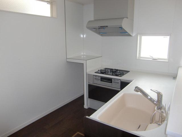 Kitchen. Indoor (June 2013) Shooting