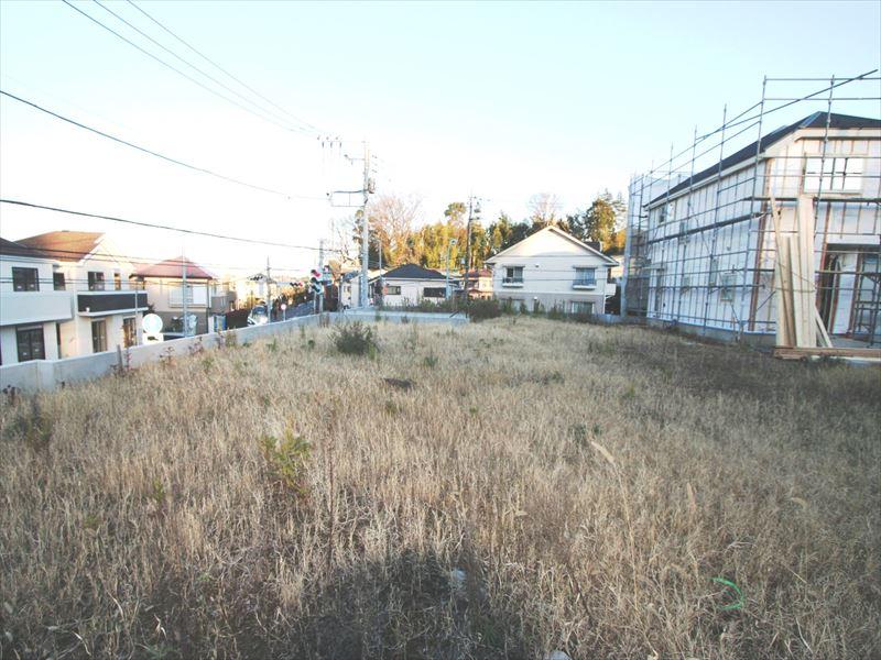 Local appearance photo. Local (12 May 2013) Shooting