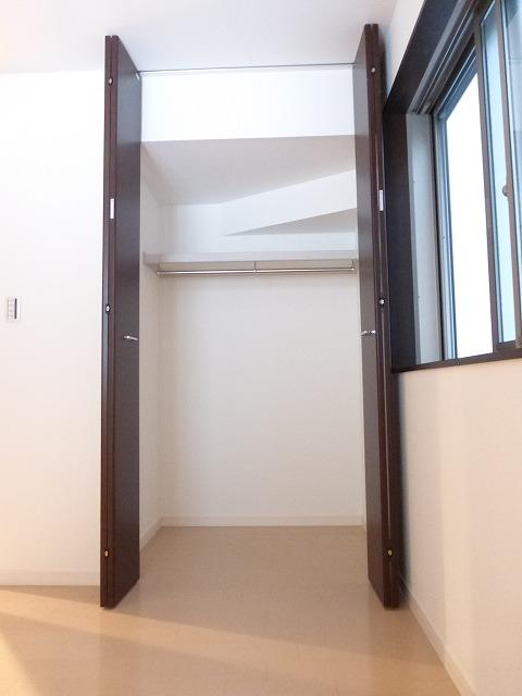 Receipt. Building 2 Indoor (October 3, 2013) Shooting